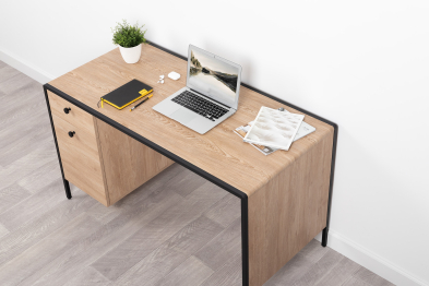 Стол письменный Брюс 12.157