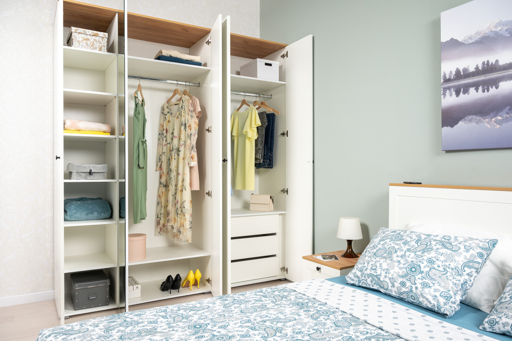 Для одежды, Шкаф для одежды Остин 13.336.03, белая шагрень, дуб золотой крафт